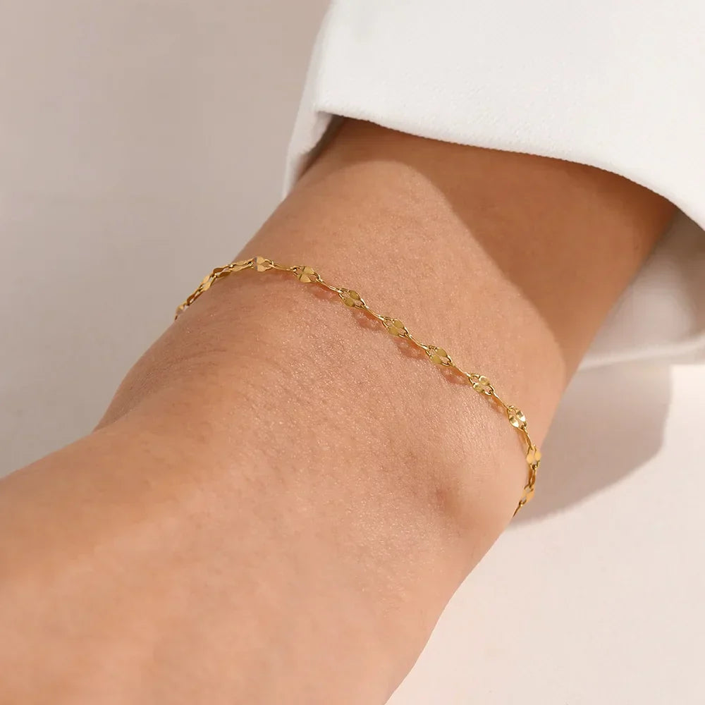 Aurelia | Guldfärgat armband
